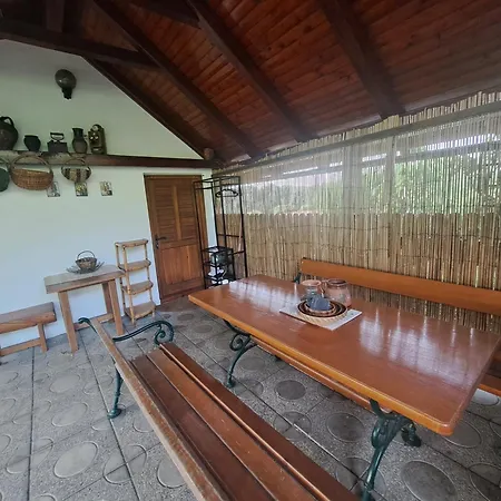 Vikendica Hiska Janko In Metka *